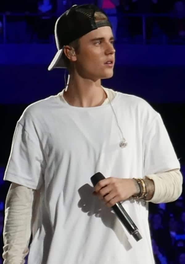 Justin Bieber en el 2015. Fuente: flickr. Autor: Lou Stejska