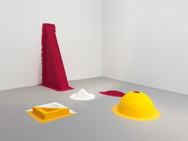 Anish Kapoor, 1000 Names,1981. Mixed media and pigment. © Anish Kapoor.