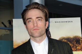 Robert Pattinson