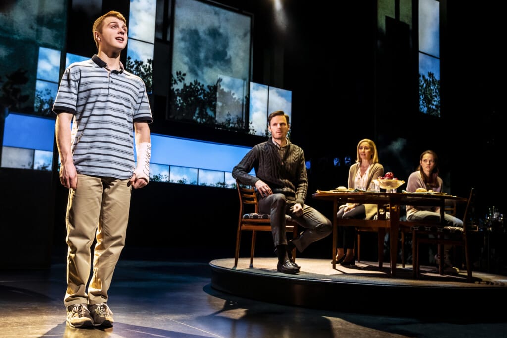 l-r Sam Tutty (Evan Hansen), Rupert Young (Larry Murphy), Lauren Ward (Cynthia Murphy, Lucy Anderson (Zoe Murphy) photo by Matthew Murphy