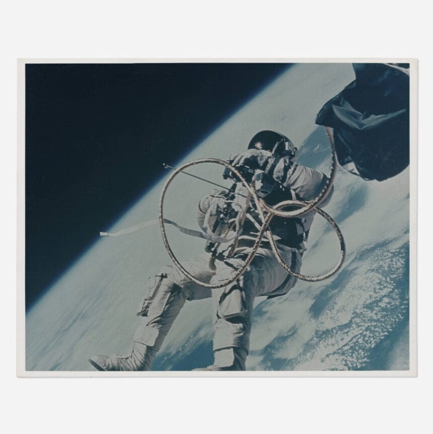 First US spacewalk: Ed White floating in zero gravity