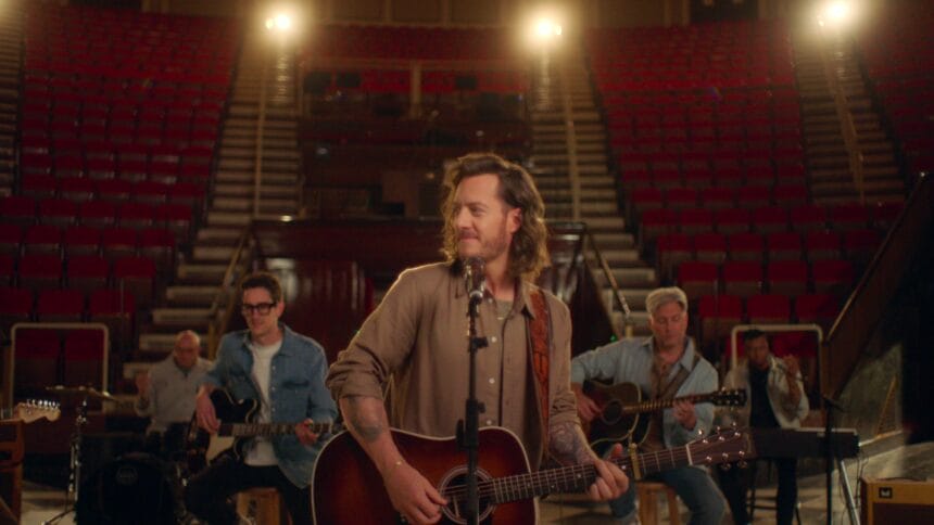 Tyler Hubbard: Me For Me