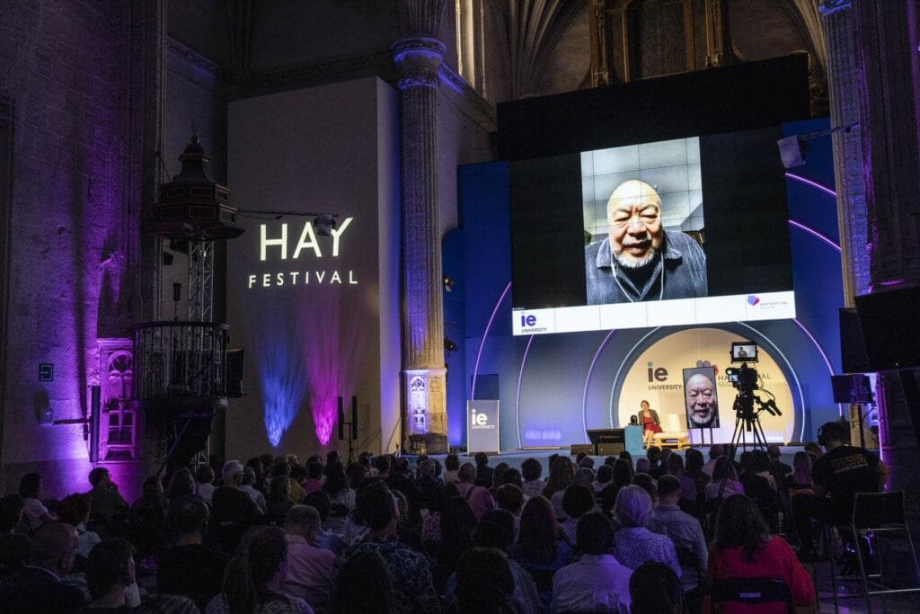 Hay Festival Segovia 2022 | Ai Weiwei en conversación con Anne McElvoy