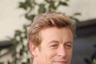 Simon Baker